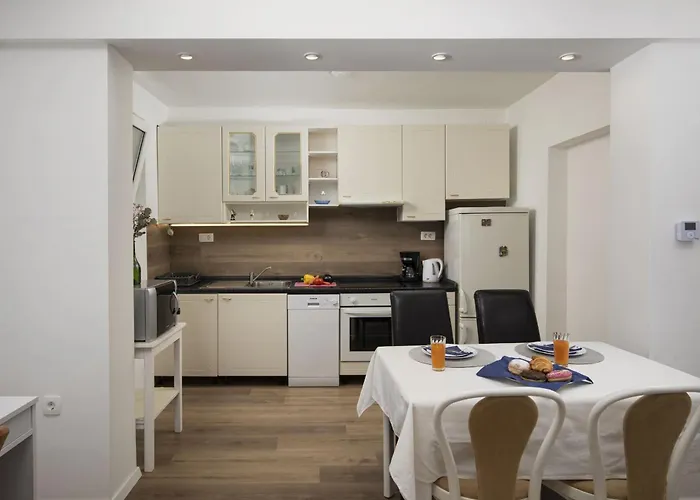 Nika 3 Appartement Ika